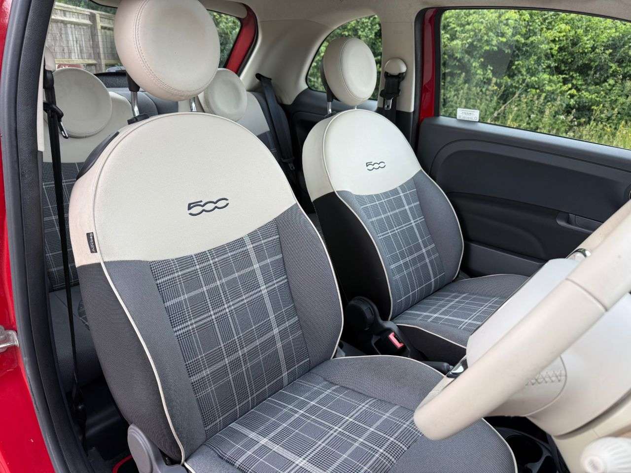 2017 FIAT 500 2017 FIAT 500