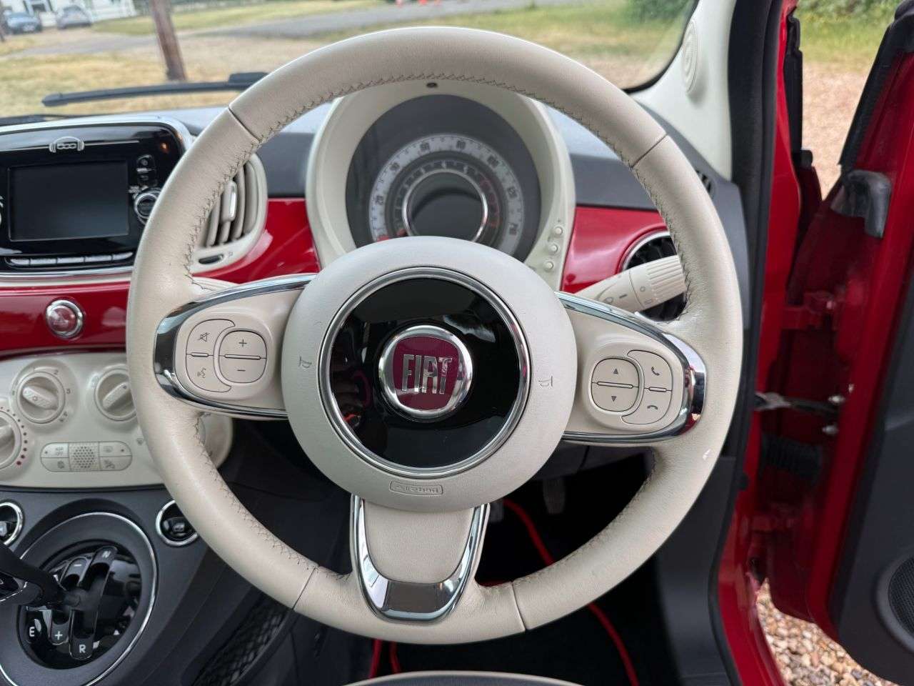 2017 FIAT 500 2017 FIAT 500