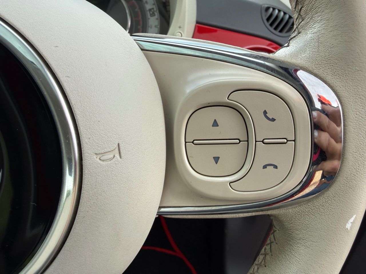 2017 FIAT 500 2017 FIAT 500