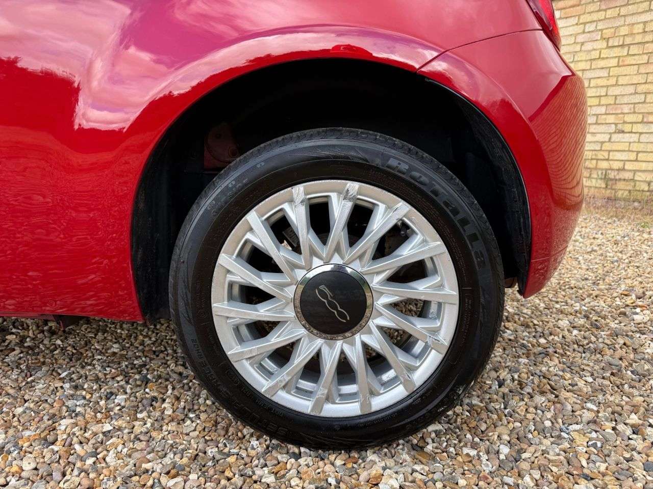 2017 FIAT 500 2017 FIAT 500
