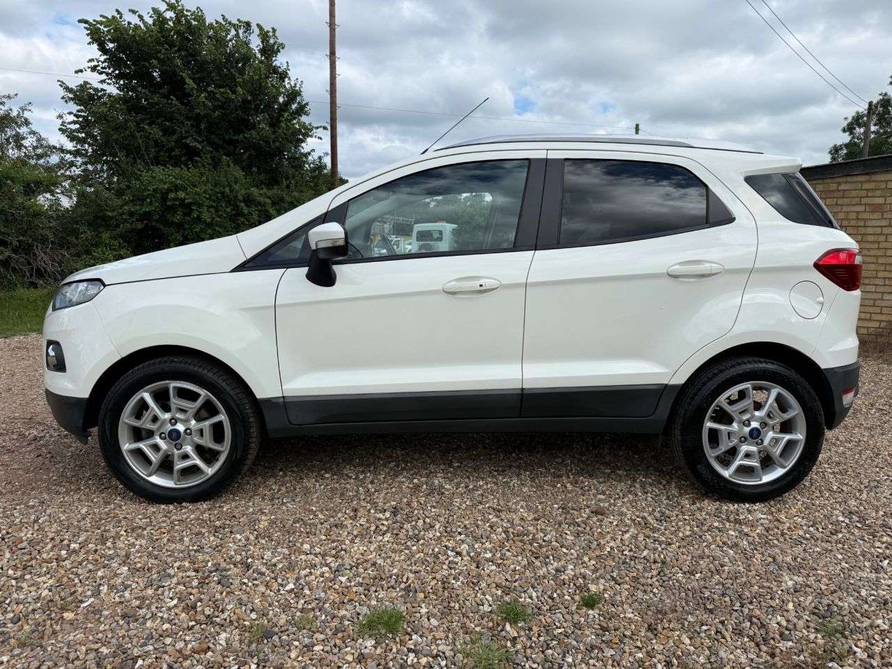 2017 FORD ECOSPORT 2017 FORD ECOSPORT