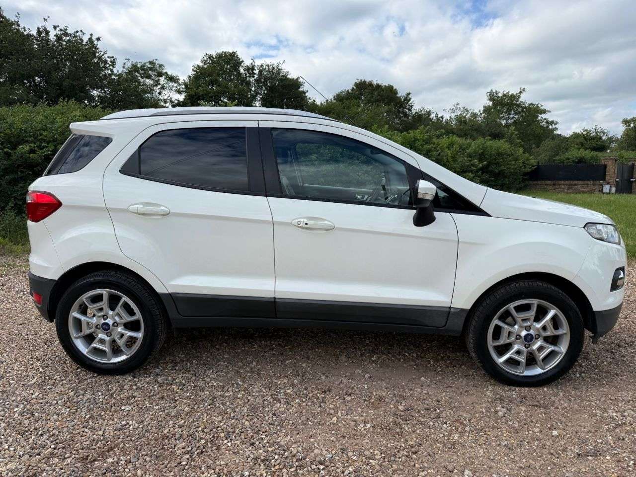 2017 FORD ECOSPORT 2017 FORD ECOSPORT