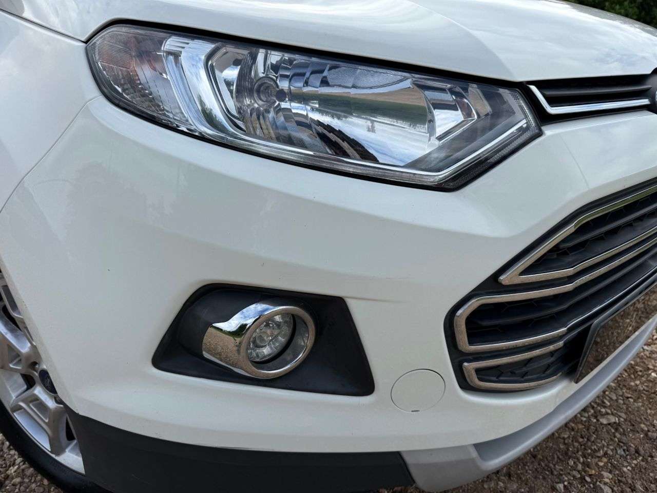 A 2017 FORD ECOSPORT 1.0T EcoBoost Titanium SUV 5dr Petrol Manual 2WD Euro 5 (s/s) (125 ps) ECOS A 2017 FORD ECOSPORT 1.0T EcoBoost Titanium SUV 5dr Petrol Manual 2WD Euro 5 (s/s) (125 ps) ECOS