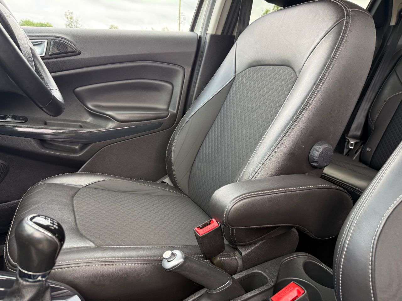 2017 FORD ECOSPORT 2017 FORD ECOSPORT