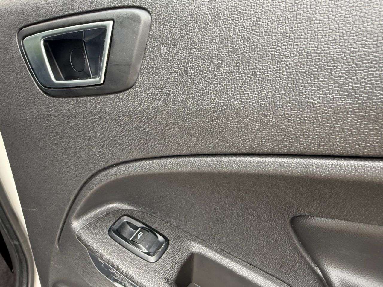 2017 FORD ECOSPORT 2017 FORD ECOSPORT