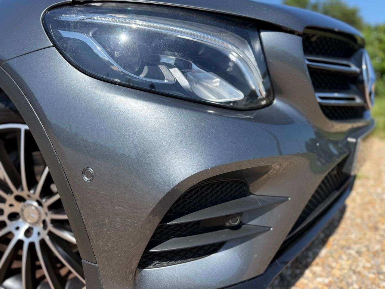 A 2016 MERCEDES-BENZ GLC 2.1 GLC250d AMG Line (Premium Plus) SUV 5dr Diesel G-Tronic 4MATIC Euro 6 ( A 2016 MERCEDES-BENZ GLC 2.1 GLC250d AMG Line (Premium Plus) SUV 5dr Diesel G-Tronic 4MATIC Euro 6 (
