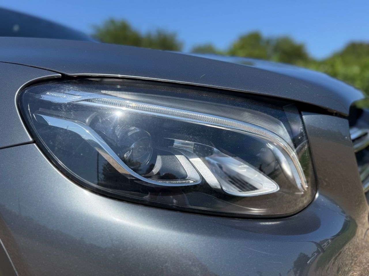 A 2016 MERCEDES-BENZ GLC 2.1 GLC250d AMG Line (Premium Plus) SUV 5dr Diesel G-Tronic 4MATIC Euro 6 ( A 2016 MERCEDES-BENZ GLC 2.1 GLC250d AMG Line (Premium Plus) SUV 5dr Diesel G-Tronic 4MATIC Euro 6 (
