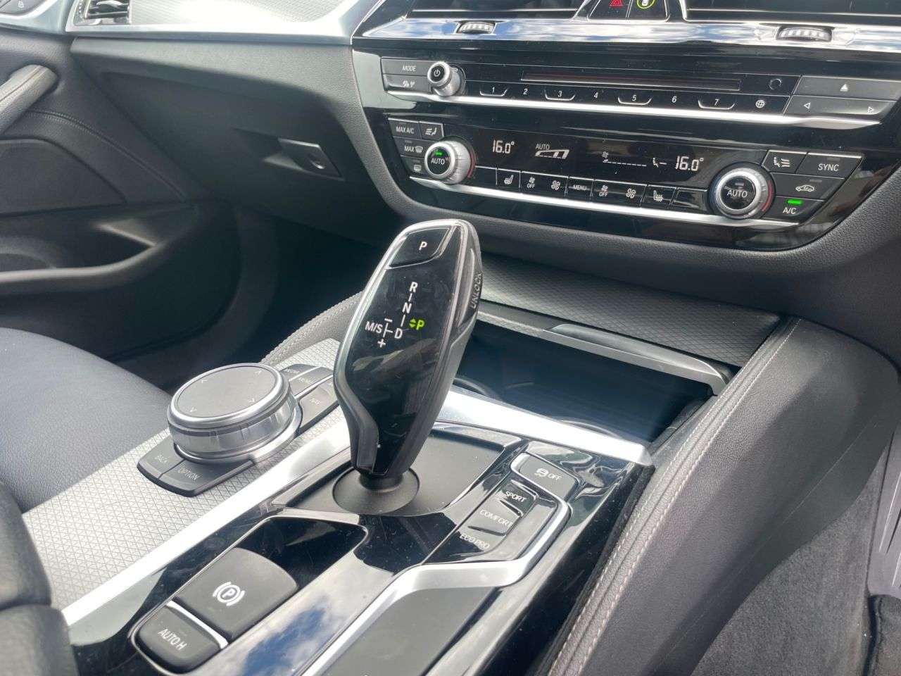 2018 BMW 5 SERIES 2018 BMW 5 SERIES