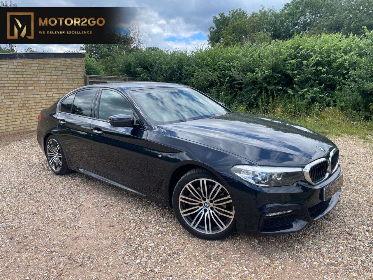 A 2018 BMW 5 SERIES 2.0 520d M Sport Saloon 4dr Diesel Auto Euro 6 (s/s) (190 ps) A 2018 BMW 5 SERIES 2.0 520d M Sport Saloon 4dr Diesel Auto Euro 6 (s/s) (190 ps)