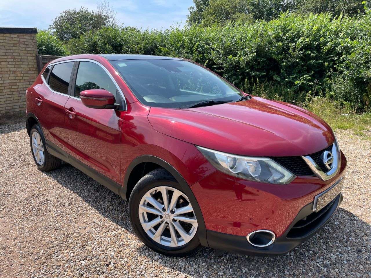 A 2014 NISSAN QASHQAI 1.2 DIG-T Acenta Premium SUV 5dr Petrol Manual 2WD Euro 5 (s/s) (115 ps) NE A 2014 NISSAN QASHQAI 1.2 DIG-T Acenta Premium SUV 5dr Petrol Manual 2WD Euro 5 (s/s) (115 ps) NE