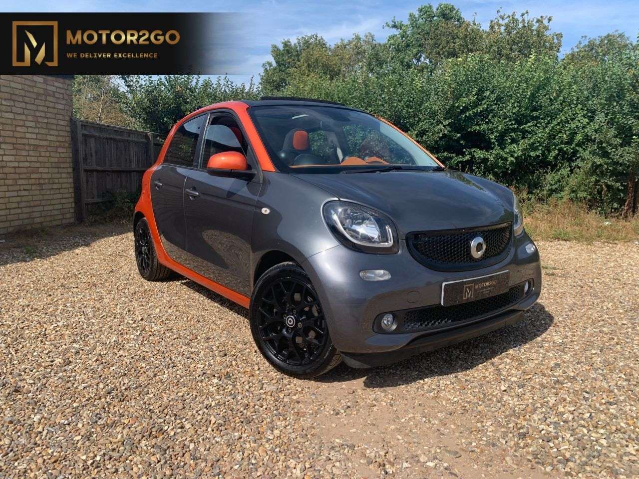 A 2015 SMART FORFOUR 1.0 Edition 1 Hatchback 5dr Petrol Manual Euro 6 (s/s) (71 ps) MANUAL-ULEZ- A 2015 SMART FORFOUR 1.0 Edition 1 Hatchback 5dr Petrol Manual Euro 6 (s/s) (71 ps) MANUAL-ULEZ-