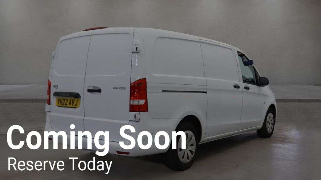 A 2022 MERCEDES-BENZ VITO 2.0 114 CDI Progressive Panel Van 5dr Diesel G-Tronic RWD L2 Euro 6 (s/s) ( A 2022 MERCEDES-BENZ VITO 2.0 114 CDI Progressive Panel Van 5dr Diesel G-Tronic RWD L2 Euro 6 (s/s) (