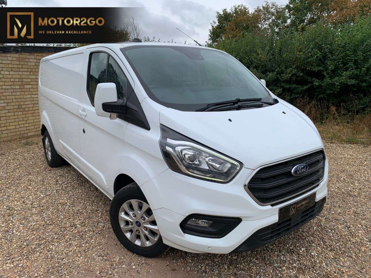 A 2023 FORD TRANSIT CUSTOM 2.0 320 EcoBlue Limited Panel Van 5dr Diesel Manual L2 H1 Euro 6 (s/s) (130 A 2023 FORD TRANSIT CUSTOM 2.0 320 EcoBlue Limited Panel Van 5dr Diesel Manual L2 H1 Euro 6 (s/s) (130