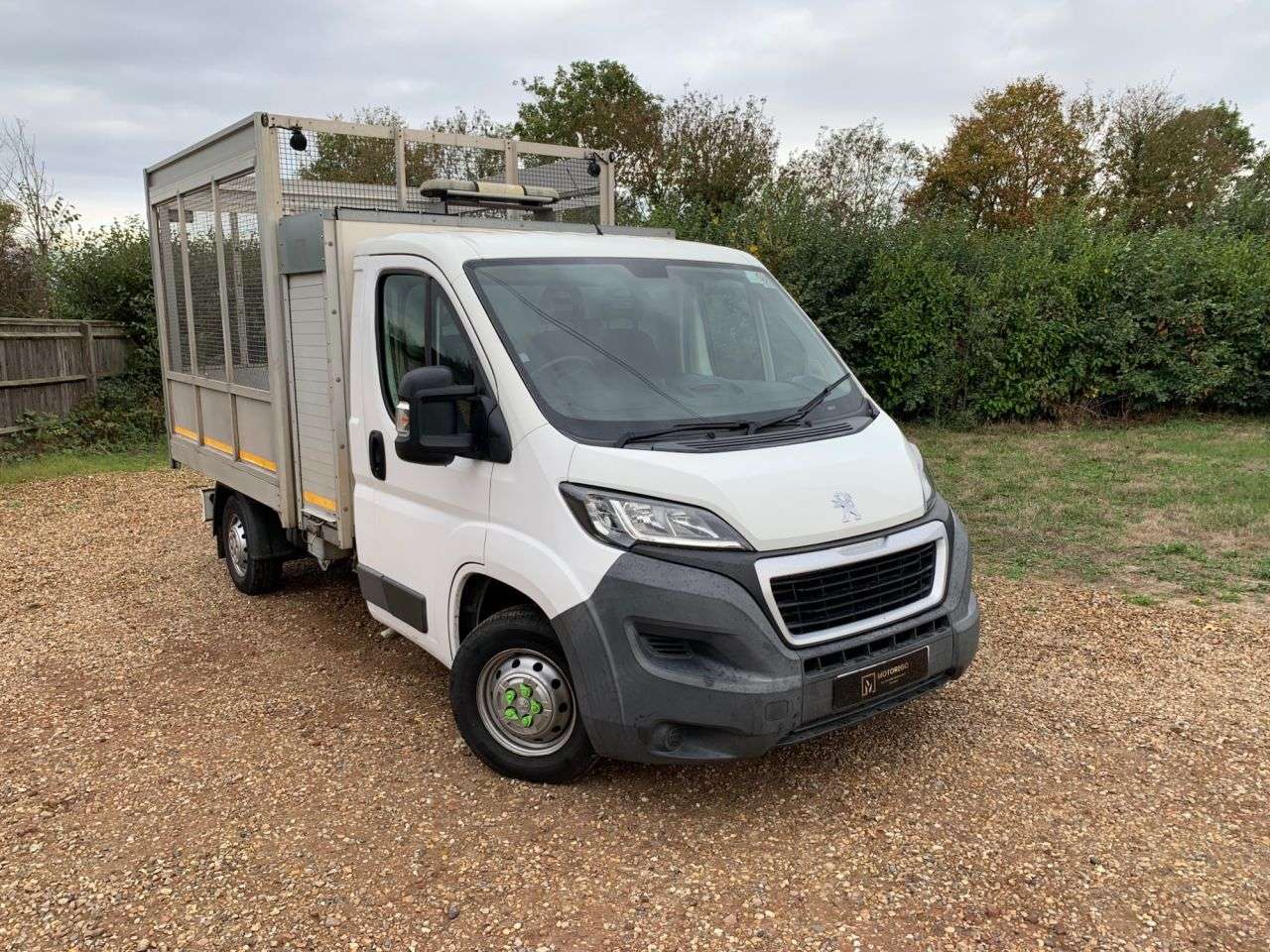 A 2018 PEUGEOT BOXER 2.0 BlueHDi 335 Chassis Cab 2dr Diesel Manual L2 Euro 6 (130 ps) NO VAT-ULE A 2018 PEUGEOT BOXER 2.0 BlueHDi 335 Chassis Cab 2dr Diesel Manual L2 Euro 6 (130 ps) NO VAT-ULE