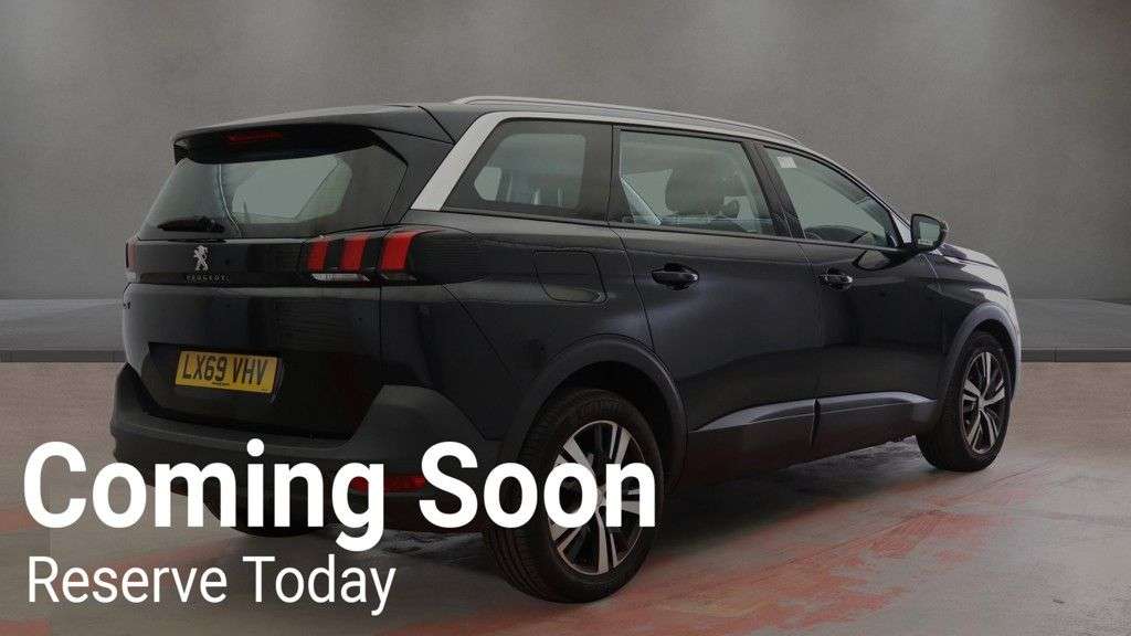 2019 PEUGEOT 5008 2019 PEUGEOT 5008