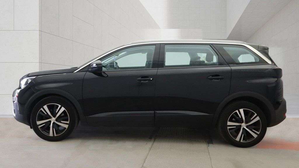 2019 PEUGEOT 5008 2019 PEUGEOT 5008