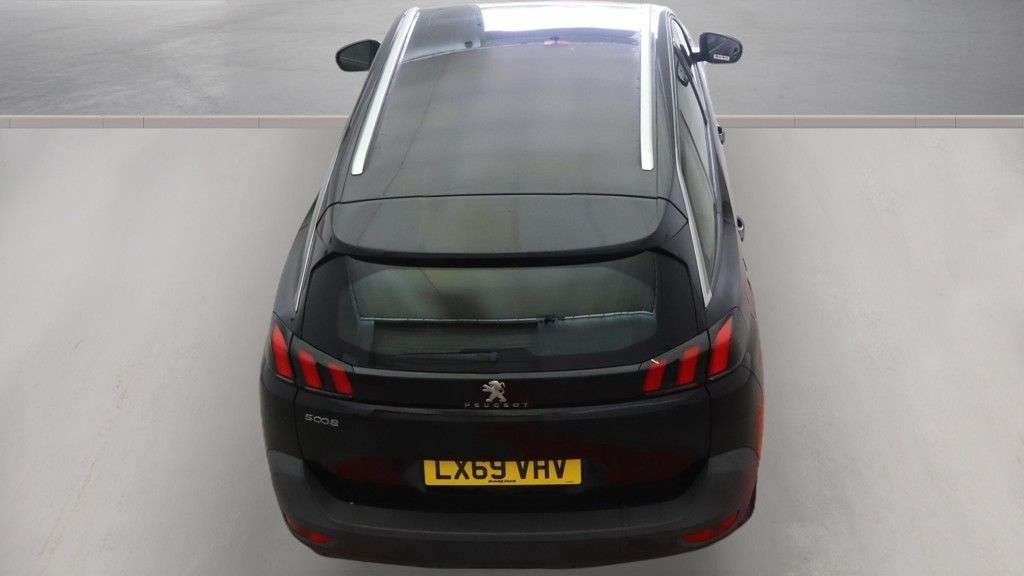 2019 PEUGEOT 5008 2019 PEUGEOT 5008