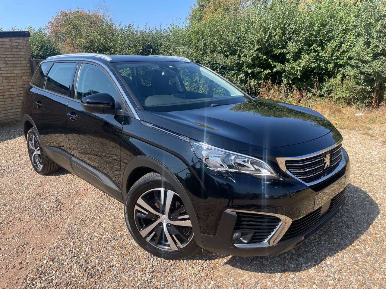 A 2019 PEUGEOT 5008 1.2 PureTech Active SUV 5dr Petrol Manual Euro 6 (s/s) (130 ps) SENSORS-CAR A 2019 PEUGEOT 5008 1.2 PureTech Active SUV 5dr Petrol Manual Euro 6 (s/s) (130 ps) SENSORS-CAR