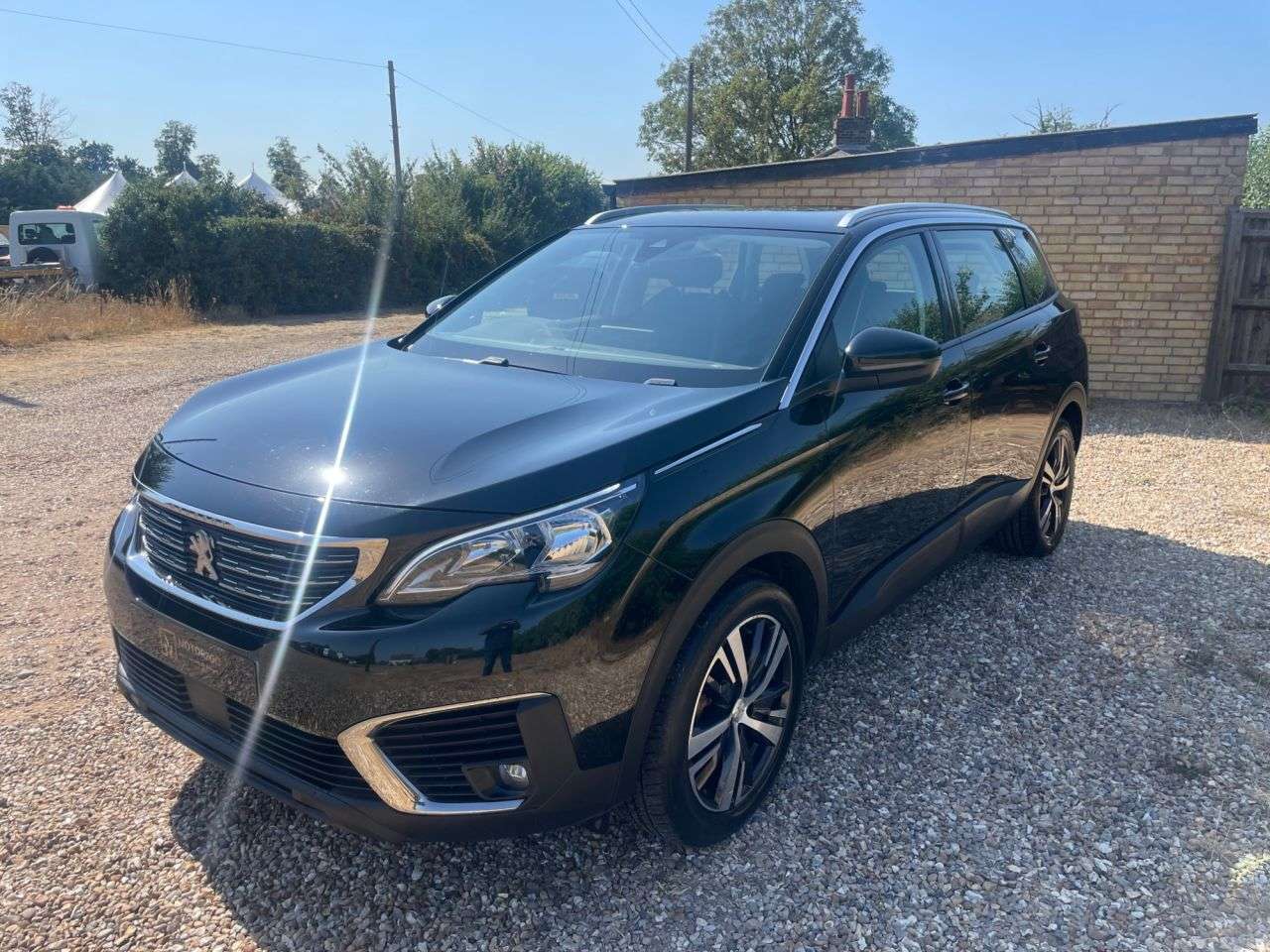 A 2019 PEUGEOT 5008 1.2 PureTech Active SUV 5dr Petrol Manual Euro 6 (s/s) (130 ps) SENSORS-CAR A 2019 PEUGEOT 5008 1.2 PureTech Active SUV 5dr Petrol Manual Euro 6 (s/s) (130 ps) SENSORS-CAR