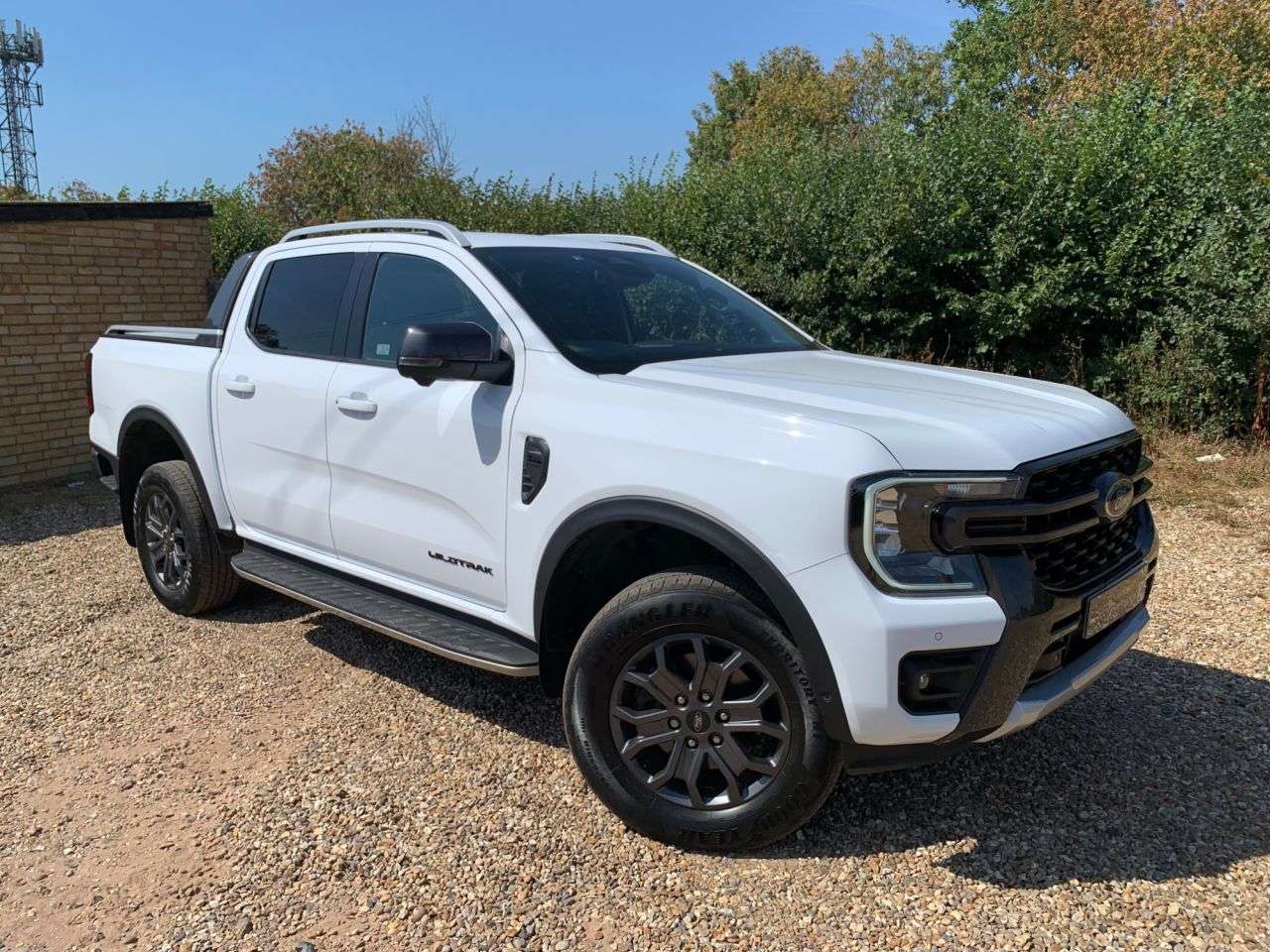 A 2023 FORD RANGER 2.0 TD EcoBlue Wildtrak Pickup Double Cab 4dr Diesel Auto 4WD Euro 6 (s/s) A 2023 FORD RANGER 2.0 TD EcoBlue Wildtrak Pickup Double Cab 4dr Diesel Auto 4WD Euro 6 (s/s)