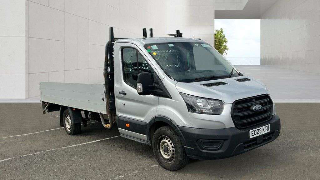 A 2023 FORD TRANSIT 2.0 350 EcoBlue HD Leader Chassis Cab 2dr Diesel Manual RWD L4 Euro 6 (s/s) A 2023 FORD TRANSIT 2.0 350 EcoBlue HD Leader Chassis Cab 2dr Diesel Manual RWD L4 Euro 6 (s/s)