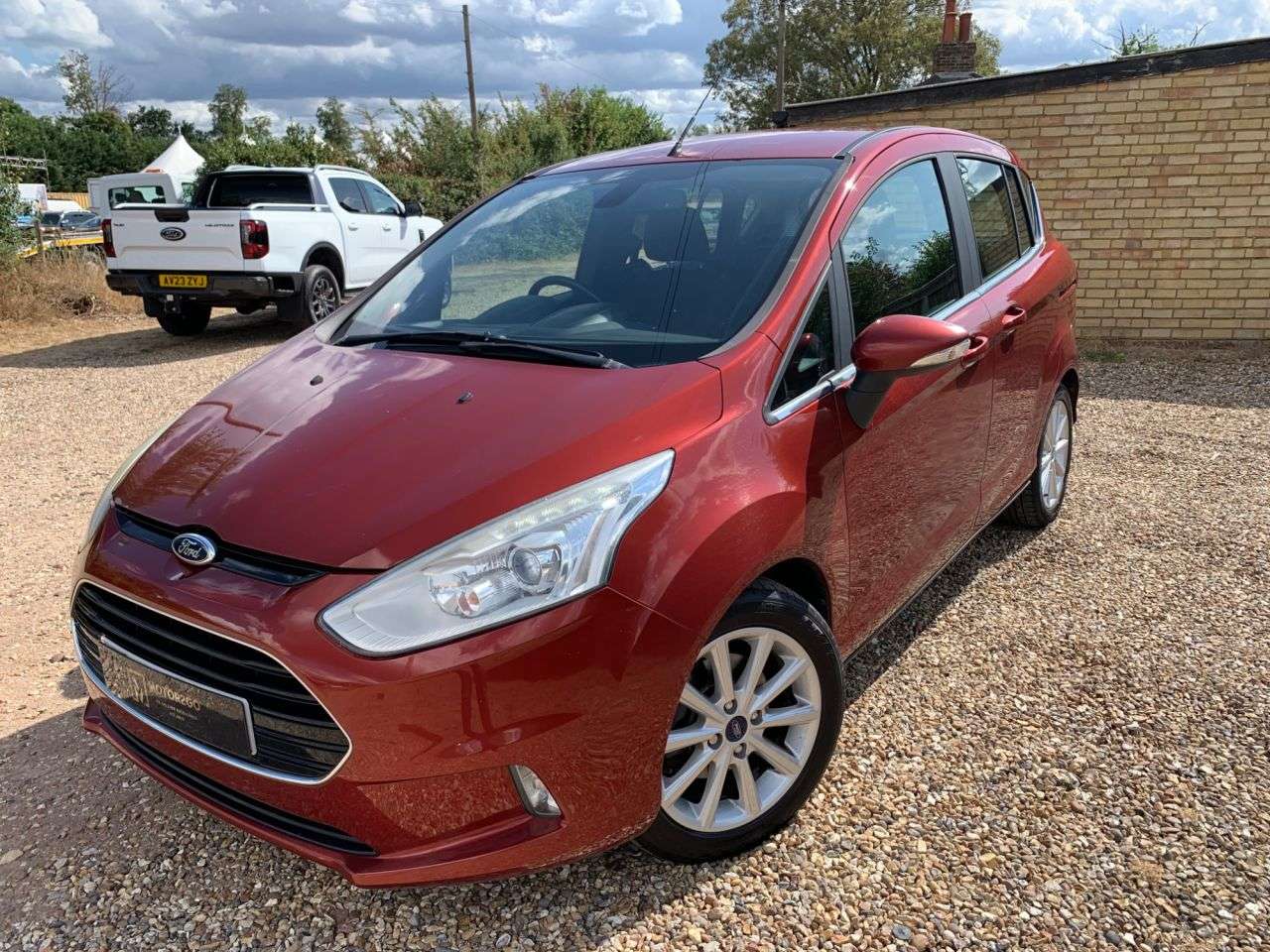A 2015 FORD B-MAX 1.0T EcoBoost Titanium MPV 5dr Petrol Manual Euro 5 (100 ps) TITANIUM-MPV-E A 2015 FORD B-MAX 1.0T EcoBoost Titanium MPV 5dr Petrol Manual Euro 5 (100 ps) TITANIUM-MPV-E