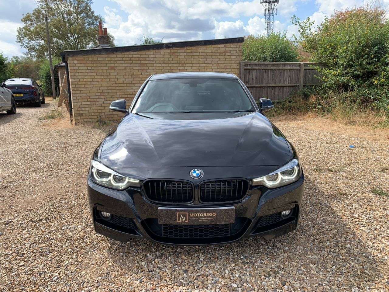A 2017 BMW 3 SERIES 2.0 330e 7.6kWh M Sport Shadow Edition Saloon 4dr Petrol Plug-in Hybrid Aut A 2017 BMW 3 SERIES 2.0 330e 7.6kWh M Sport Shadow Edition Saloon 4dr Petrol Plug-in Hybrid Aut