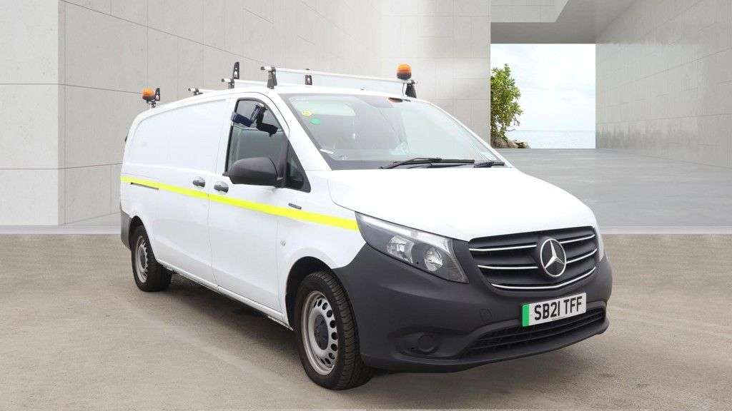 A 2021 MERCEDES-BENZ EVITO 114 e 41kWh Pure Panel Van 5dr Electric Auto FWD L3 (XLWB) (115 ps) 2 KEYS- A 2021 MERCEDES-BENZ EVITO 114 e 41kWh Pure Panel Van 5dr Electric Auto FWD L3 (XLWB) (115 ps) 2 KEYS-