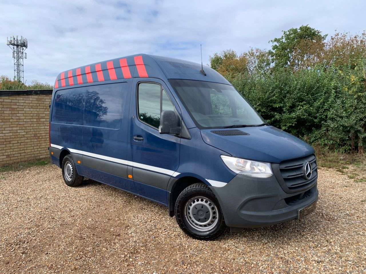 A 2020 MERCEDES-BENZ SPRINTER 2.1 316 CDI Panel Van 5dr Diesel Manual RWD L2 H2 Euro 6 (163 ps) CARPLAY-F A 2020 MERCEDES-BENZ SPRINTER 2.1 316 CDI Panel Van 5dr Diesel Manual RWD L2 H2 Euro 6 (163 ps) CARPLAY-F