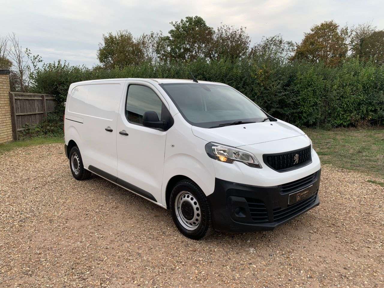 A 2022 PEUGEOT EXPERT 2.0 BlueHDi 1400 Professional Premium Standard Panel Van 6dr Diesel Manual A 2022 PEUGEOT EXPERT 2.0 BlueHDi 1400 Professional Premium Standard Panel Van 6dr Diesel Manual