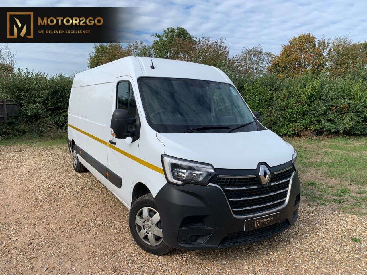 A 2022 RENAULT MASTER 2.3 dCi 35 Business+ Panel Van 4dr Diesel Manual FWD LWB Medium Roof Euro 6 A 2022 RENAULT MASTER 2.3 dCi 35 Business+ Panel Van 4dr Diesel Manual FWD LWB Medium Roof Euro 6