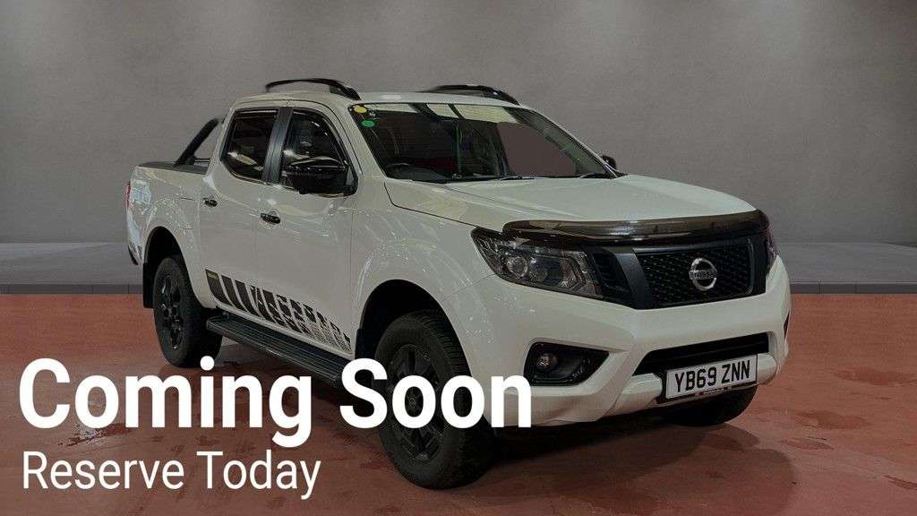 A 2019 NISSAN NAVARA 2.3 dCi N-Guard Pickup Double Cab 4dr Diesel Manual 4WD Euro 6 (s/s) (190 p A 2019 NISSAN NAVARA 2.3 dCi N-Guard Pickup Double Cab 4dr Diesel Manual 4WD Euro 6 (s/s) (190 p