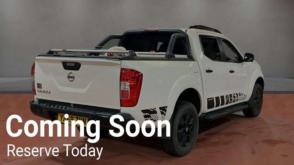 A 2019 NISSAN NAVARA 2.3 dCi N-Guard Pickup Double Cab 4dr Diesel Manual 4WD Euro 6 (s/s) (190 p A 2019 NISSAN NAVARA 2.3 dCi N-Guard Pickup Double Cab 4dr Diesel Manual 4WD Euro 6 (s/s) (190 p