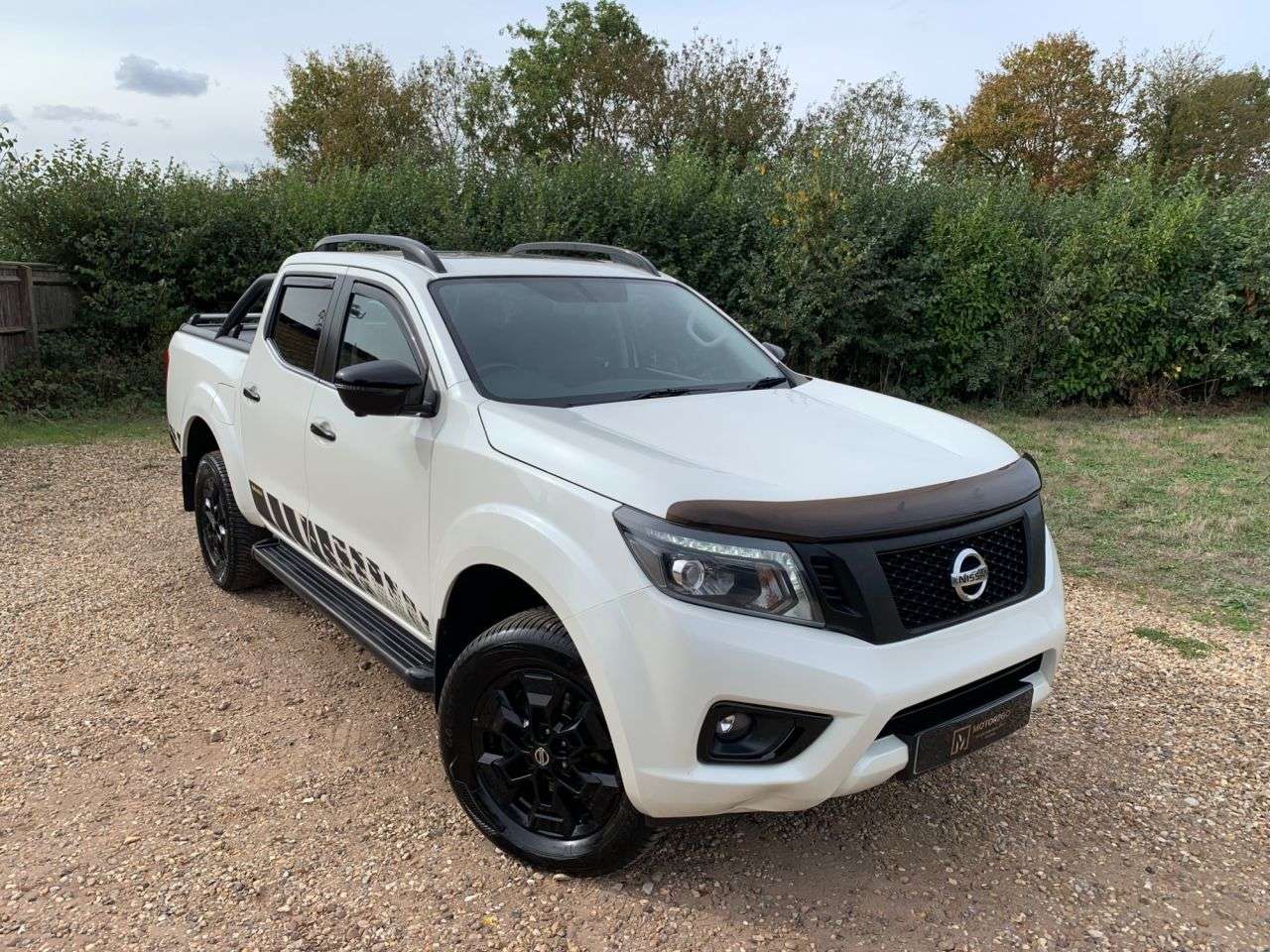 A 2019 NISSAN NAVARA 2.3 dCi N-Guard Pickup Double Cab 4dr Diesel Manual 4WD Euro 6 (s/s) (190 p A 2019 NISSAN NAVARA 2.3 dCi N-Guard Pickup Double Cab 4dr Diesel Manual 4WD Euro 6 (s/s) (190 p