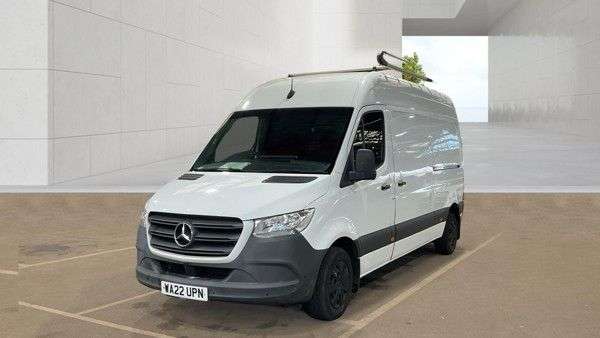 A 2022 MERCEDES-BENZ SPRINTER 2.0 315 CDI Premium Panel Van 5dr Diesel Manual FWD L2 H2 Euro 6 (s/s) (150 A 2022 MERCEDES-BENZ SPRINTER 2.0 315 CDI Premium Panel Van 5dr Diesel Manual FWD L2 H2 Euro 6 (s/s) (150