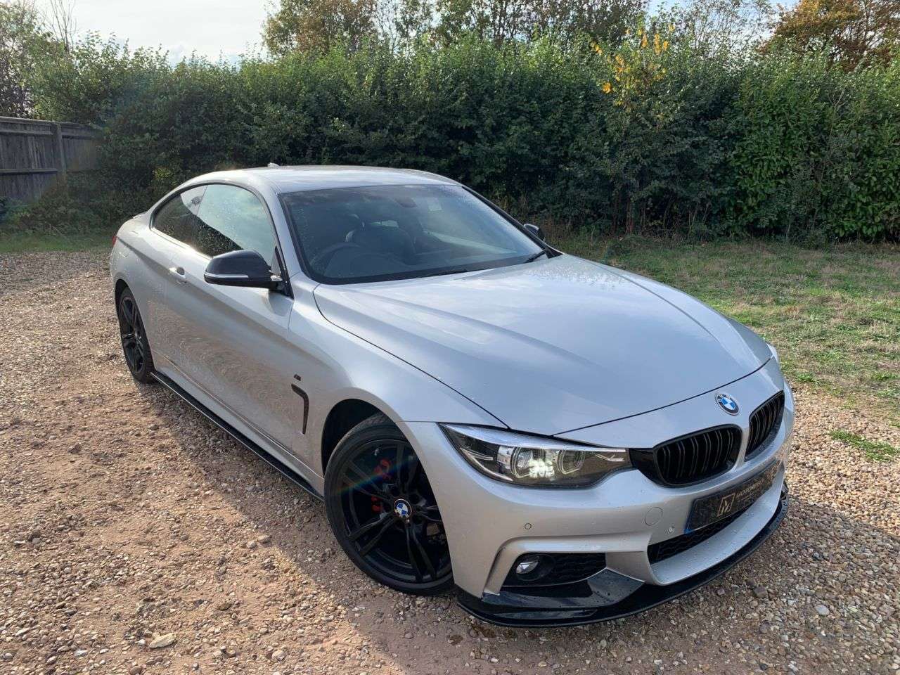 A 2019 BMW 4 SERIES 2.0 420i GPF M Sport Coupe 2dr Petrol Manual Euro 6 (s/s) (184 ps) PETROL-M A 2019 BMW 4 SERIES 2.0 420i GPF M Sport Coupe 2dr Petrol Manual Euro 6 (s/s) (184 ps) PETROL-M