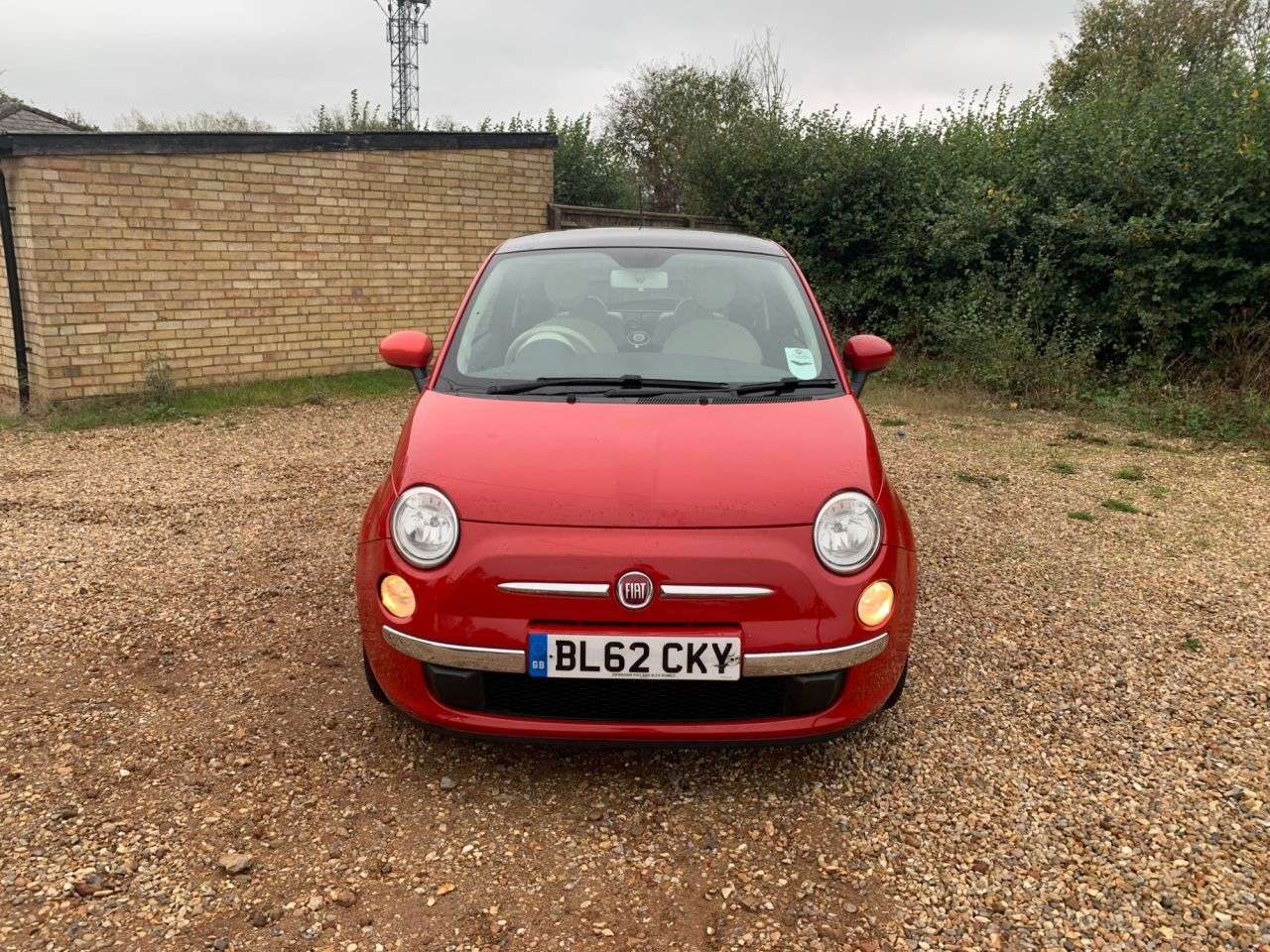 A 2013 FIAT 500 1.2 Lounge Hatchback 3dr Petrol Manual Euro 4 (69 bhp) EURO 6--69BHP--LOUNG A 2013 FIAT 500 1.2 Lounge Hatchback 3dr Petrol Manual Euro 4 (69 bhp) EURO 6--69BHP--LOUNG