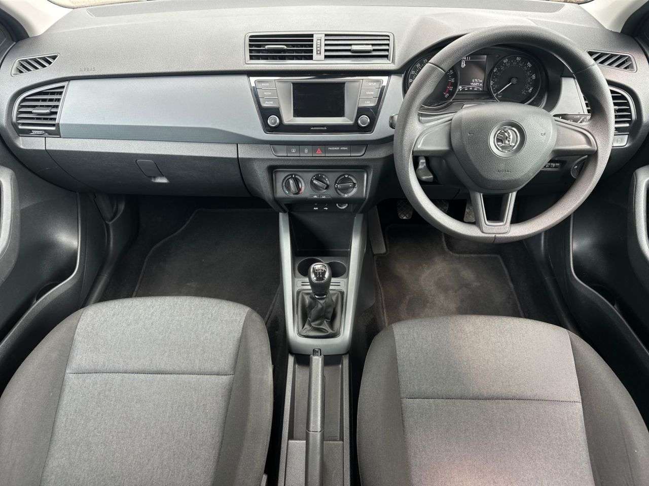 2017 SKODA FABIA 2017 SKODA FABIA