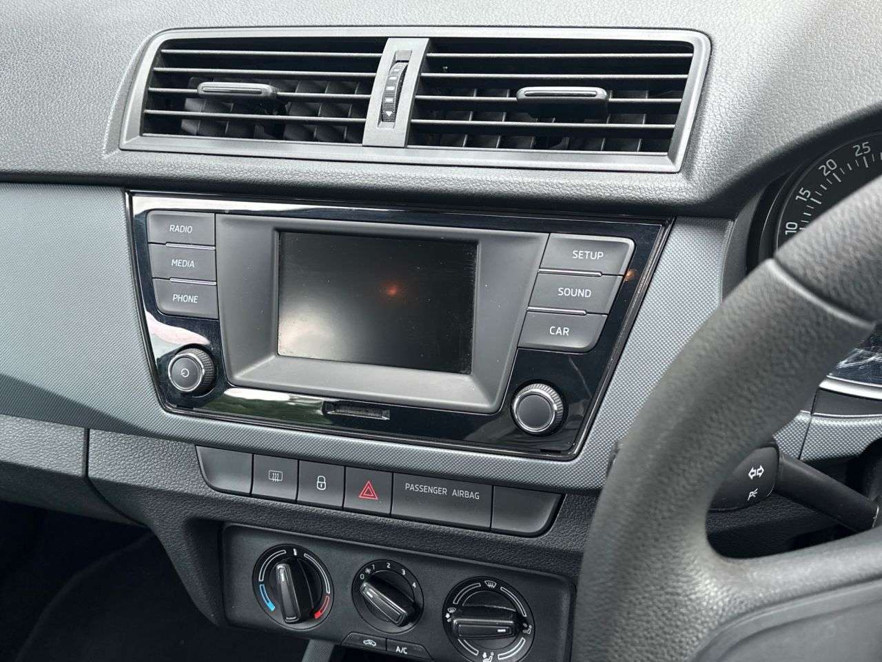 2017 SKODA FABIA 2017 SKODA FABIA