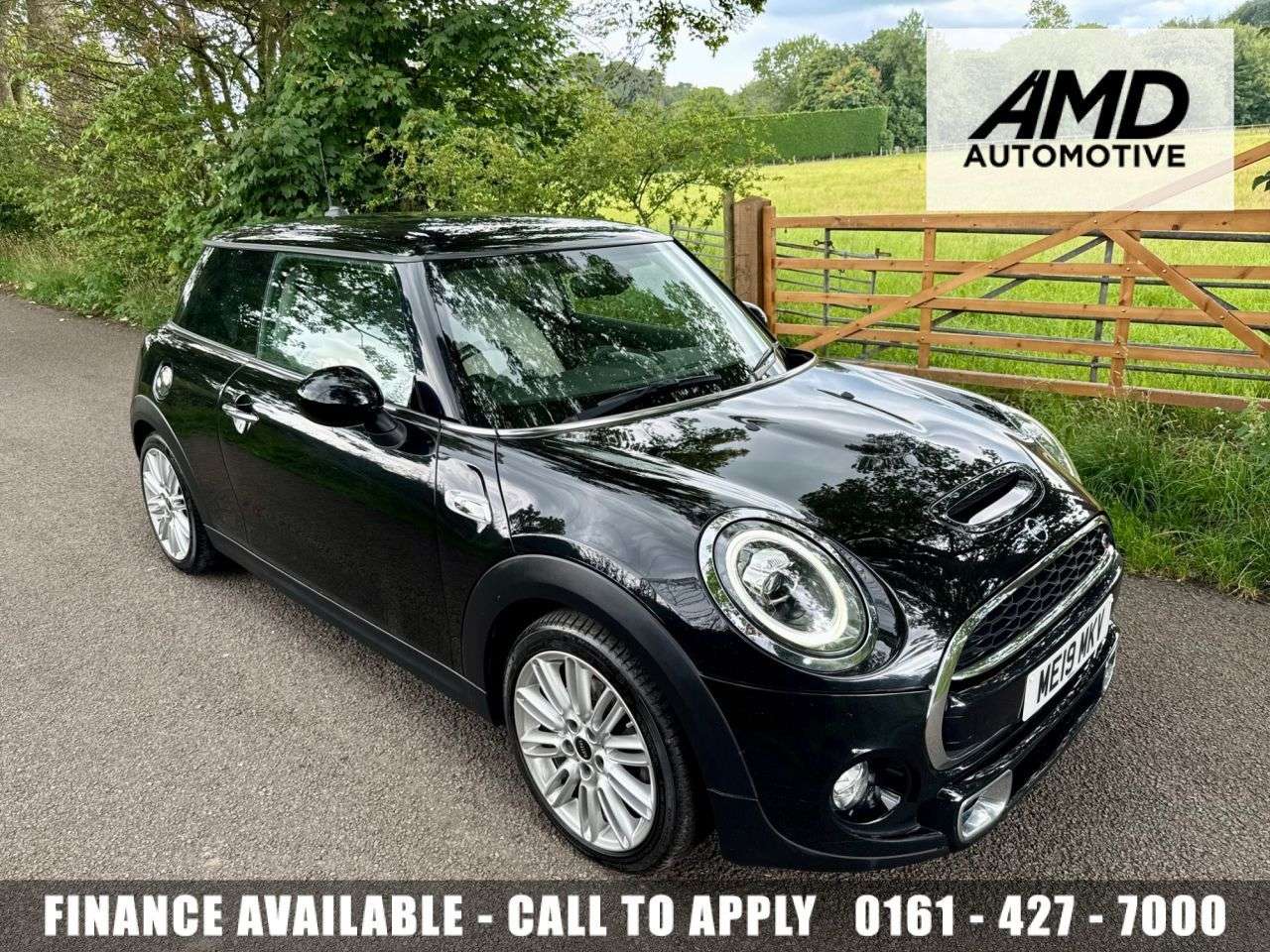 A 2019 MINI HATCH 2.0 Cooper S Exclusive Hatchback 3dr Petrol Manual Euro 6 (s/s) (192 ps) + A 2019 MINI HATCH 2.0 Cooper S Exclusive Hatchback 3dr Petrol Manual Euro 6 (s/s) (192 ps) +