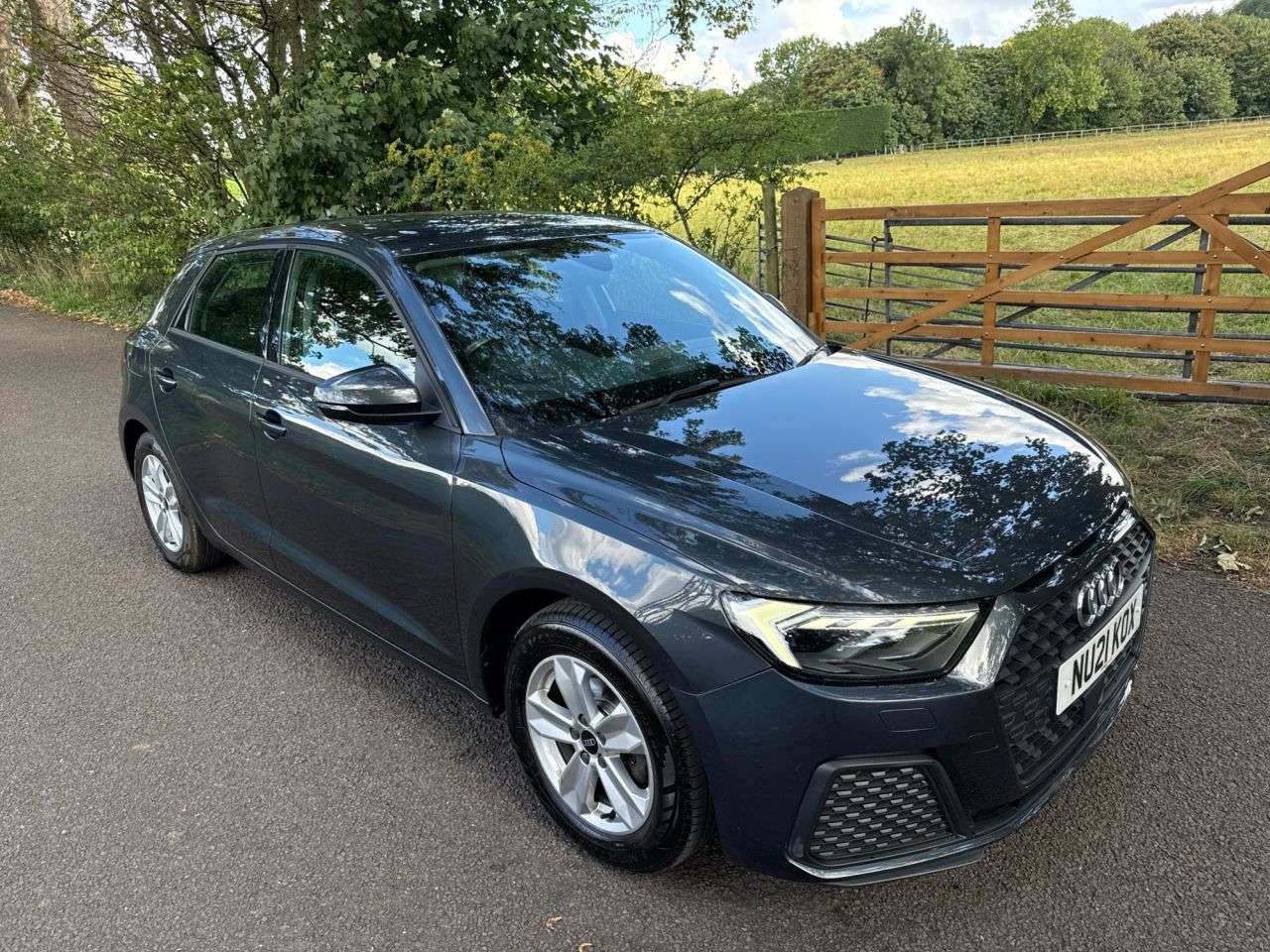 2021 AUDI A1 2021 AUDI A1