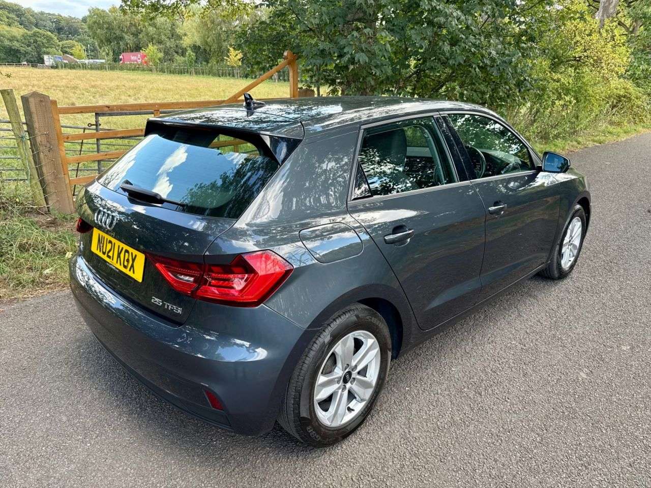 2021 AUDI A1 2021 AUDI A1