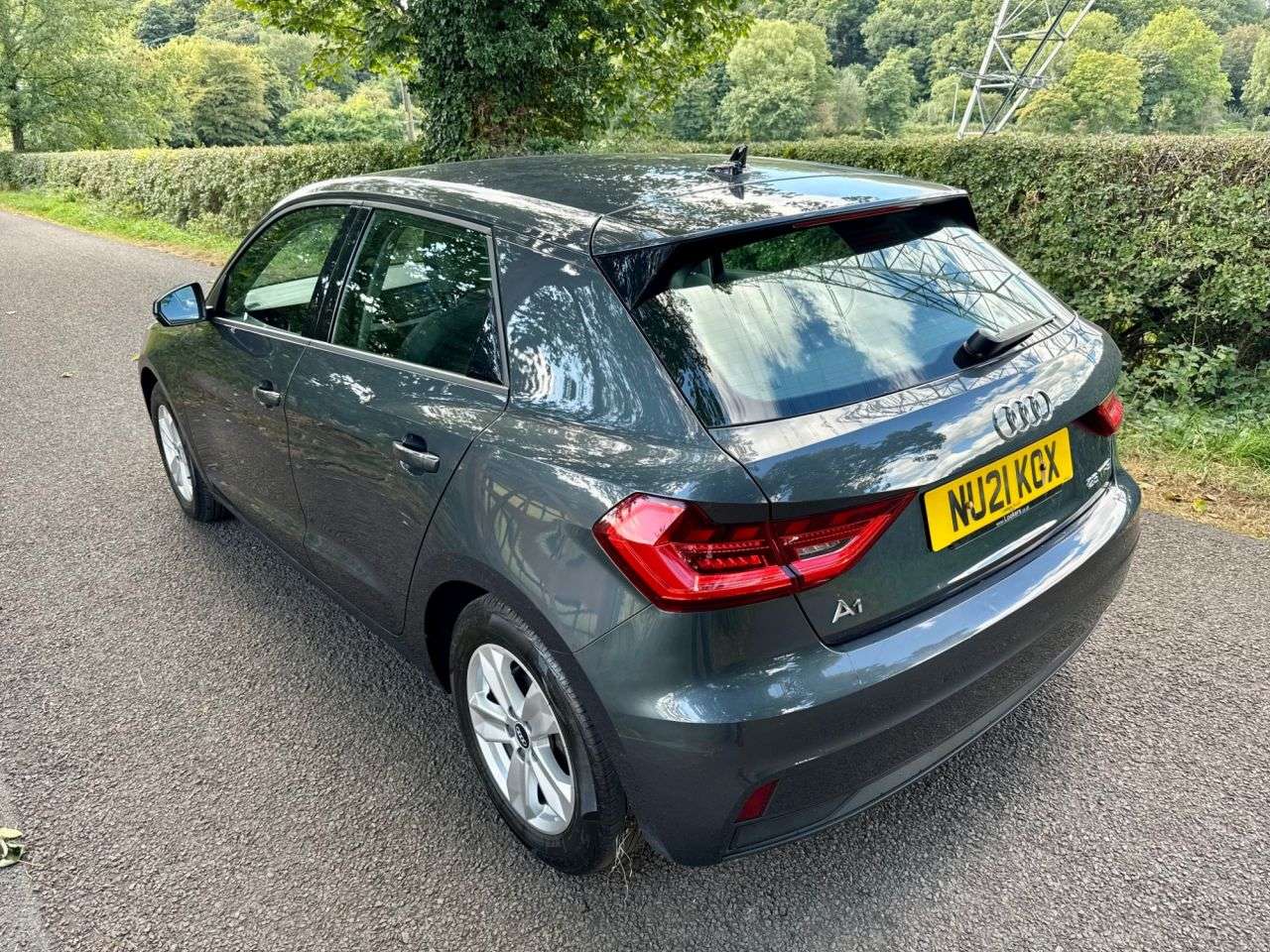 2021 AUDI A1 2021 AUDI A1