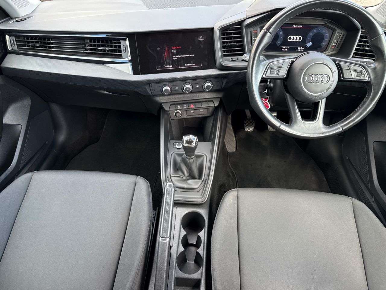 2021 AUDI A1 2021 AUDI A1