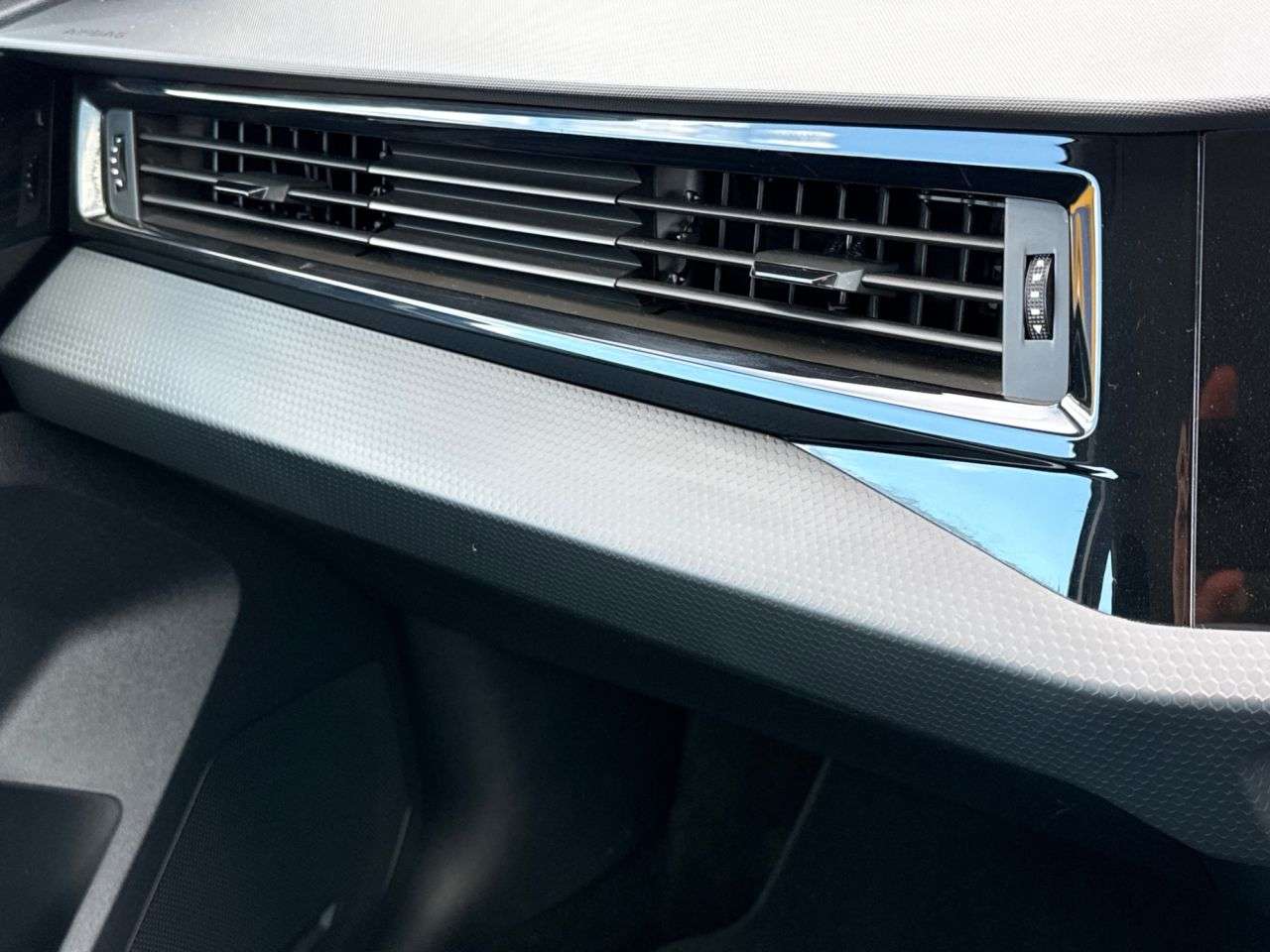 2021 AUDI A1 2021 AUDI A1