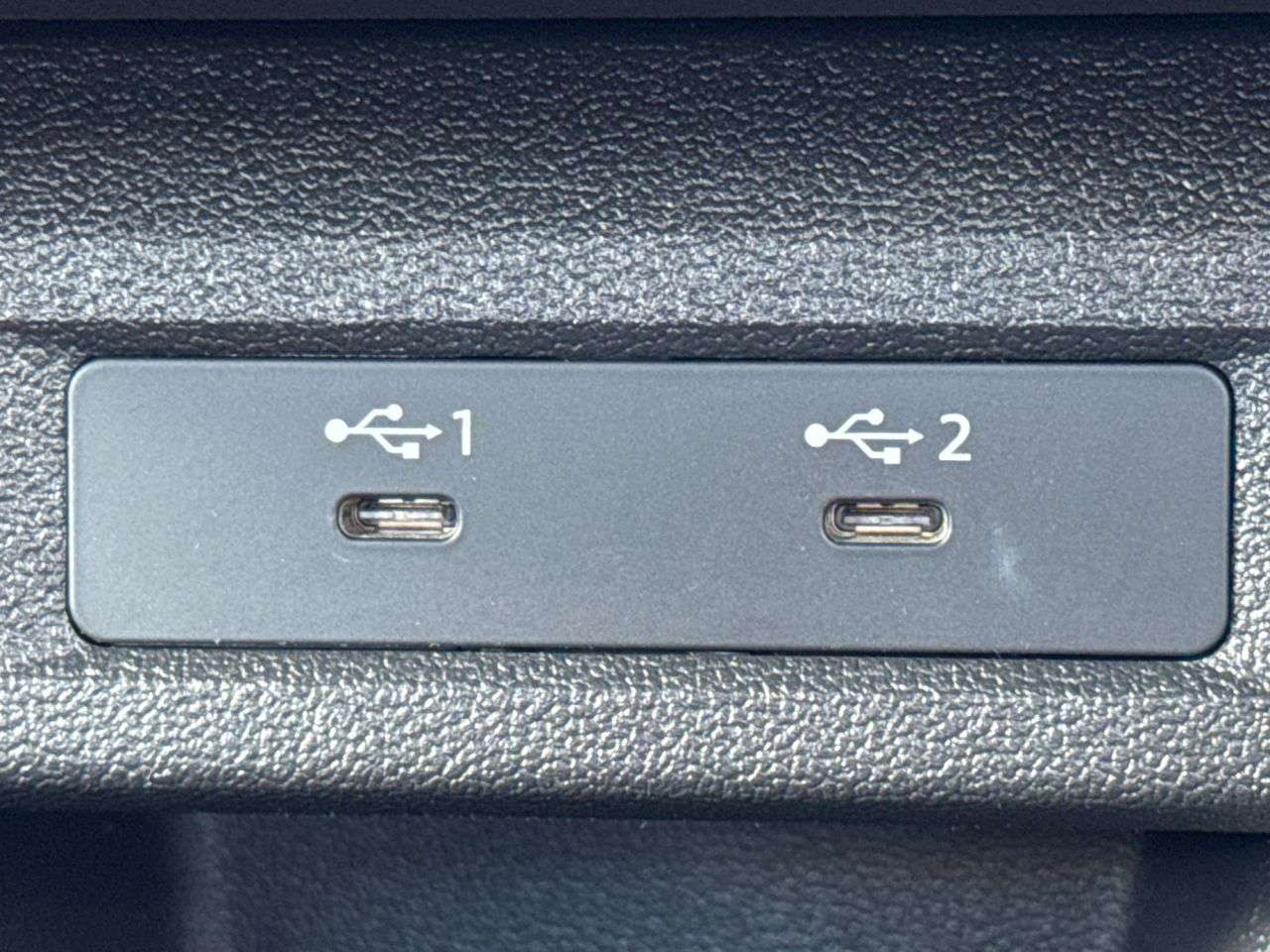 2021 AUDI A1 2021 AUDI A1