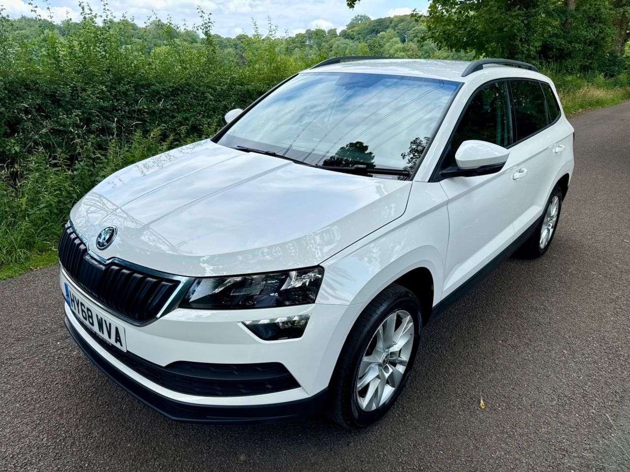 A 2018 SKODA KAROQ 1.5 TSI ACT SE SUV 5dr Petrol Manual Euro 6 (s/s) (150 ps) + SERVICE HISTOR A 2018 SKODA KAROQ 1.5 TSI ACT SE SUV 5dr Petrol Manual Euro 6 (s/s) (150 ps) + SERVICE HISTOR