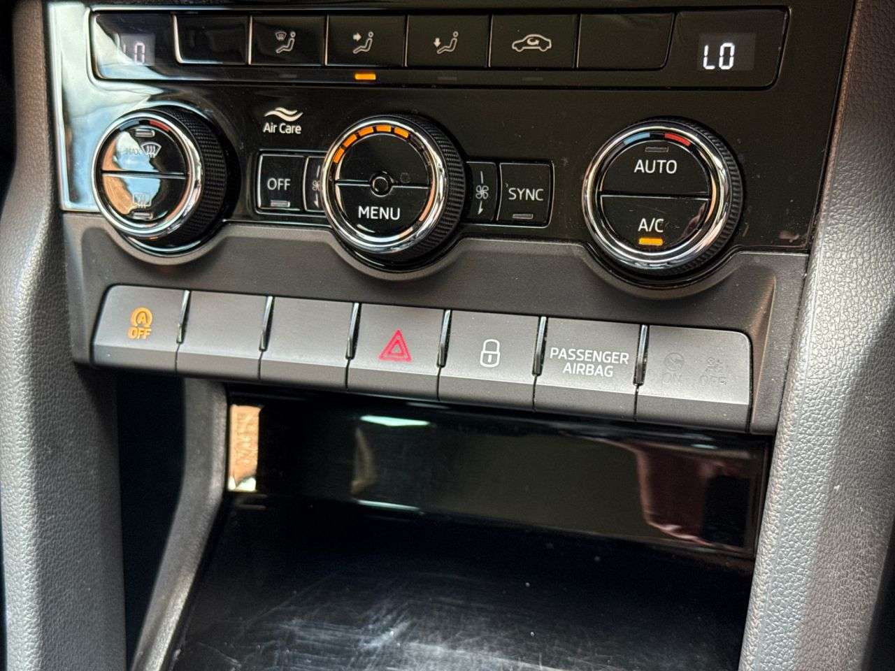 2018 SKODA KAROQ 2018 SKODA KAROQ