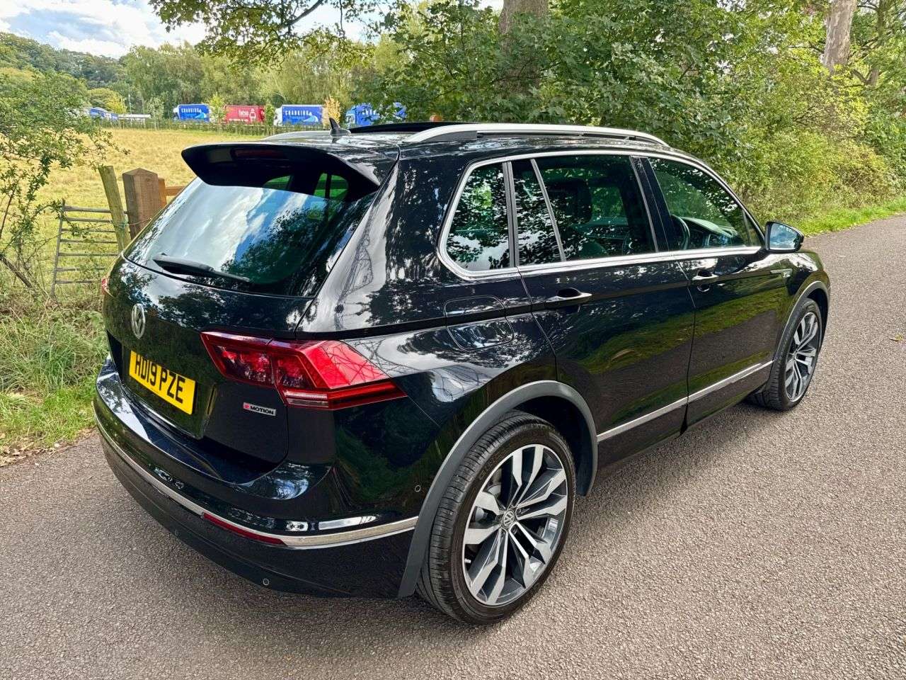 2019 VOLKSWAGEN TIGUAN 2019 VOLKSWAGEN TIGUAN