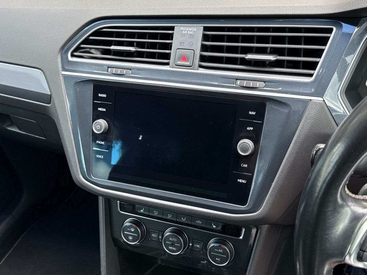 2019 VOLKSWAGEN TIGUAN 2019 VOLKSWAGEN TIGUAN